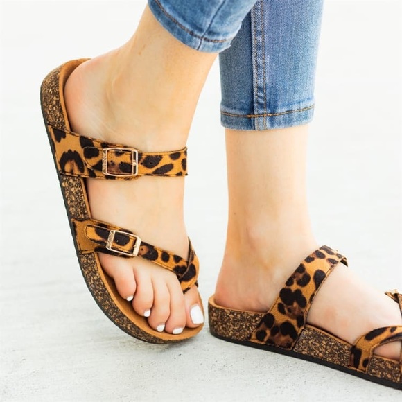 NEW SIZES ^^^LADIES SLIP-ON BUCKLE CORK SANDALS. - Picture 2 of 3